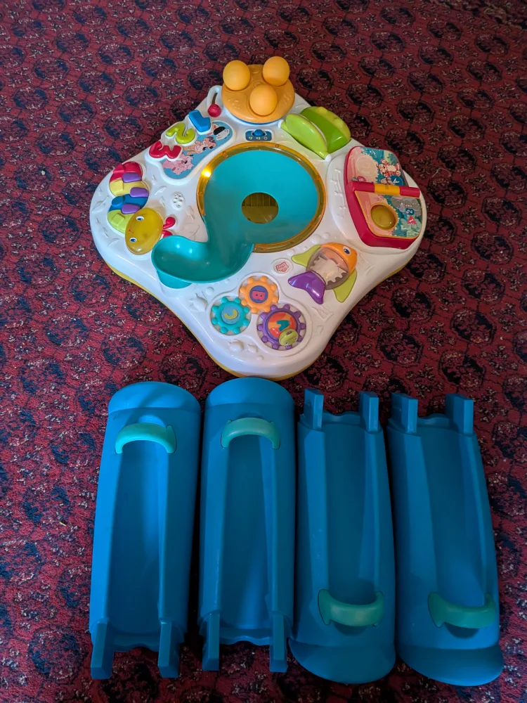 VTech Sit-to-Stand Learn and Discover Table image indicator(6)