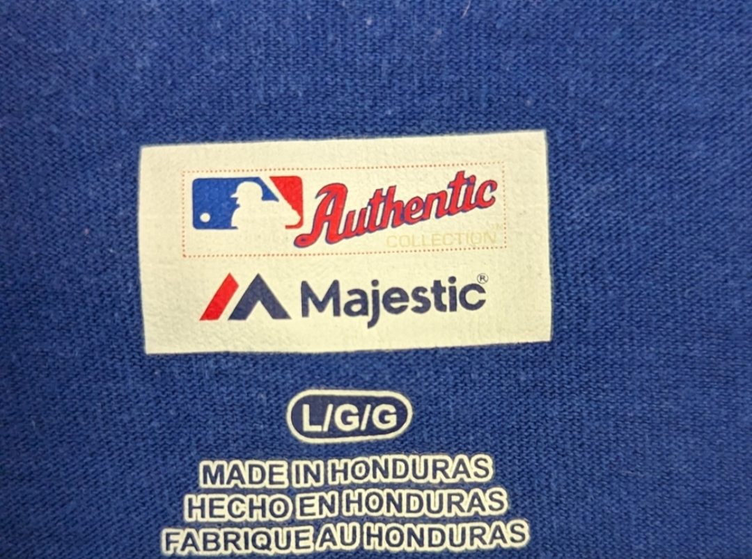 Blue Jays Baseball T-Shirt -Men's  Size Large - photo 2