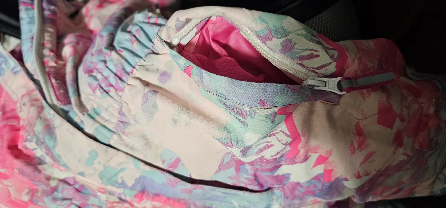 Mountain Warehouse Snowsuit - Size 7-8 YRS image indicator(7)