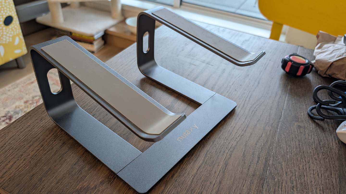 nulaxy Laptop Stand - Silver