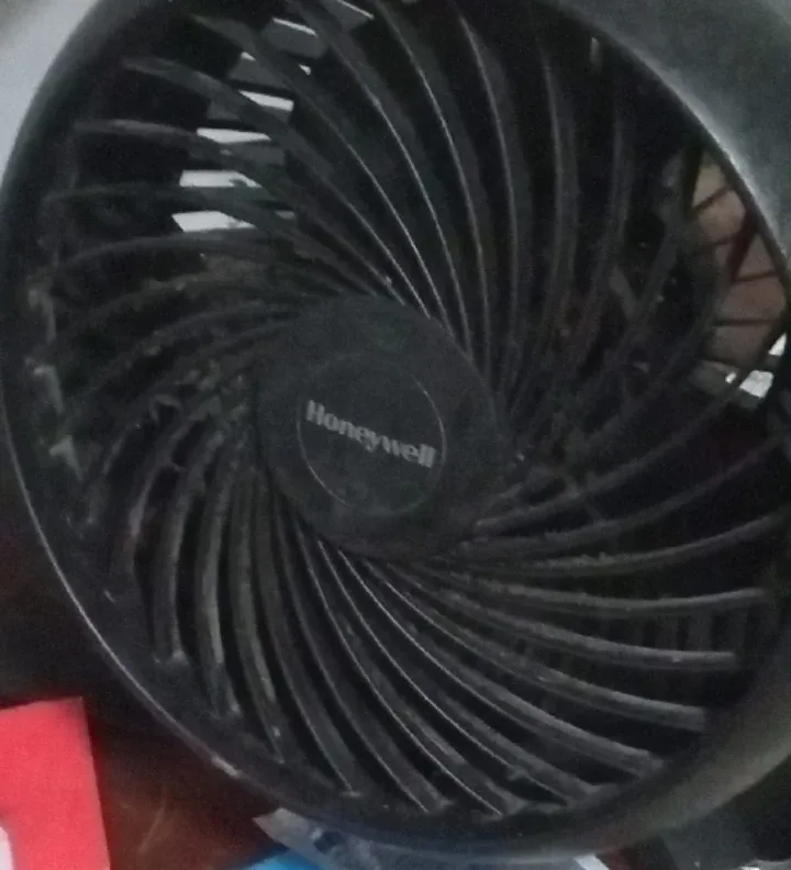 Honeywell Table Fan - Black