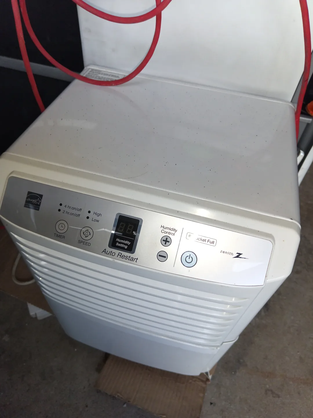 Zenith Dehumidifier image indicator(2)