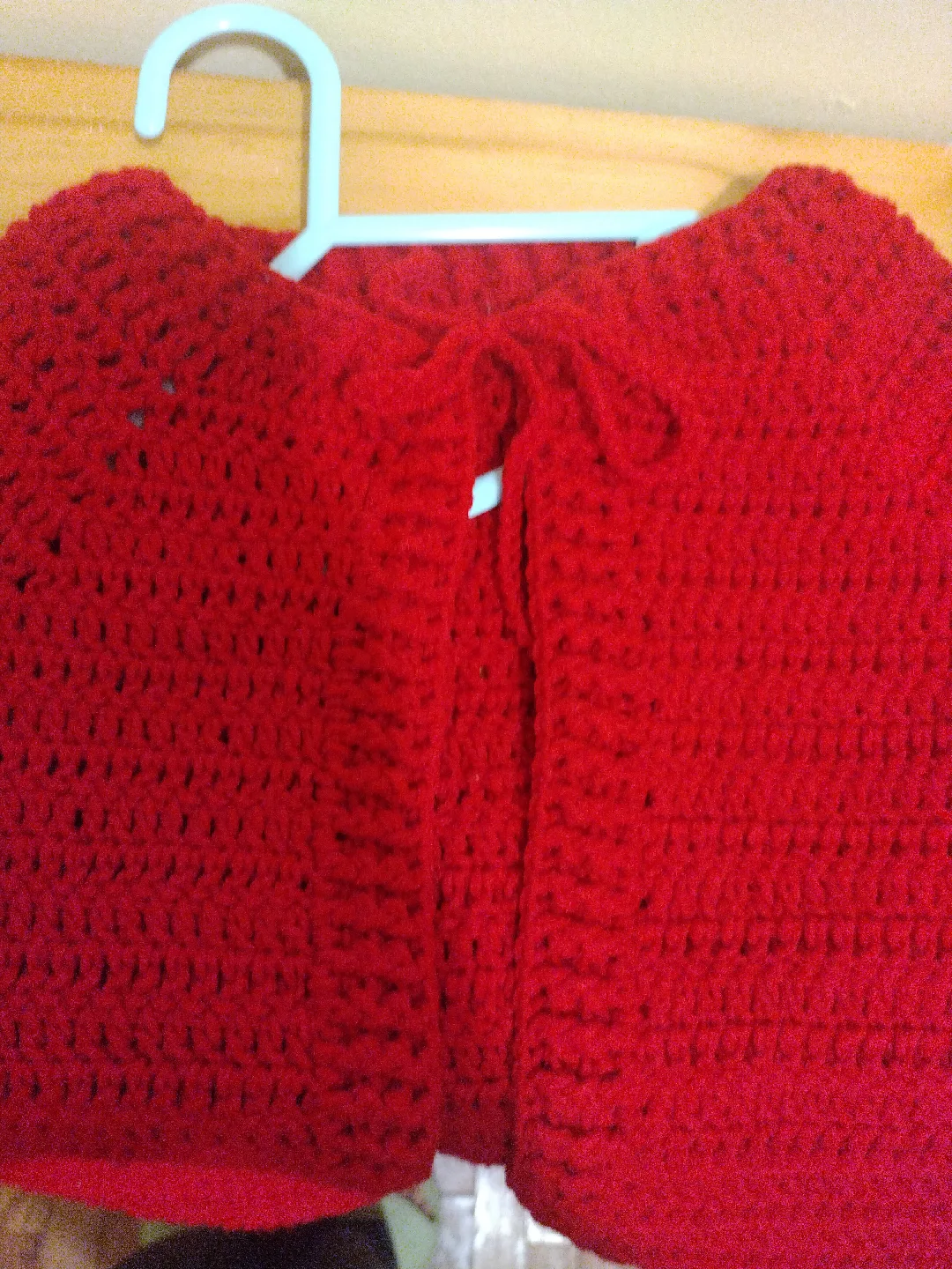 Red crotchet sweater image indicator(3)