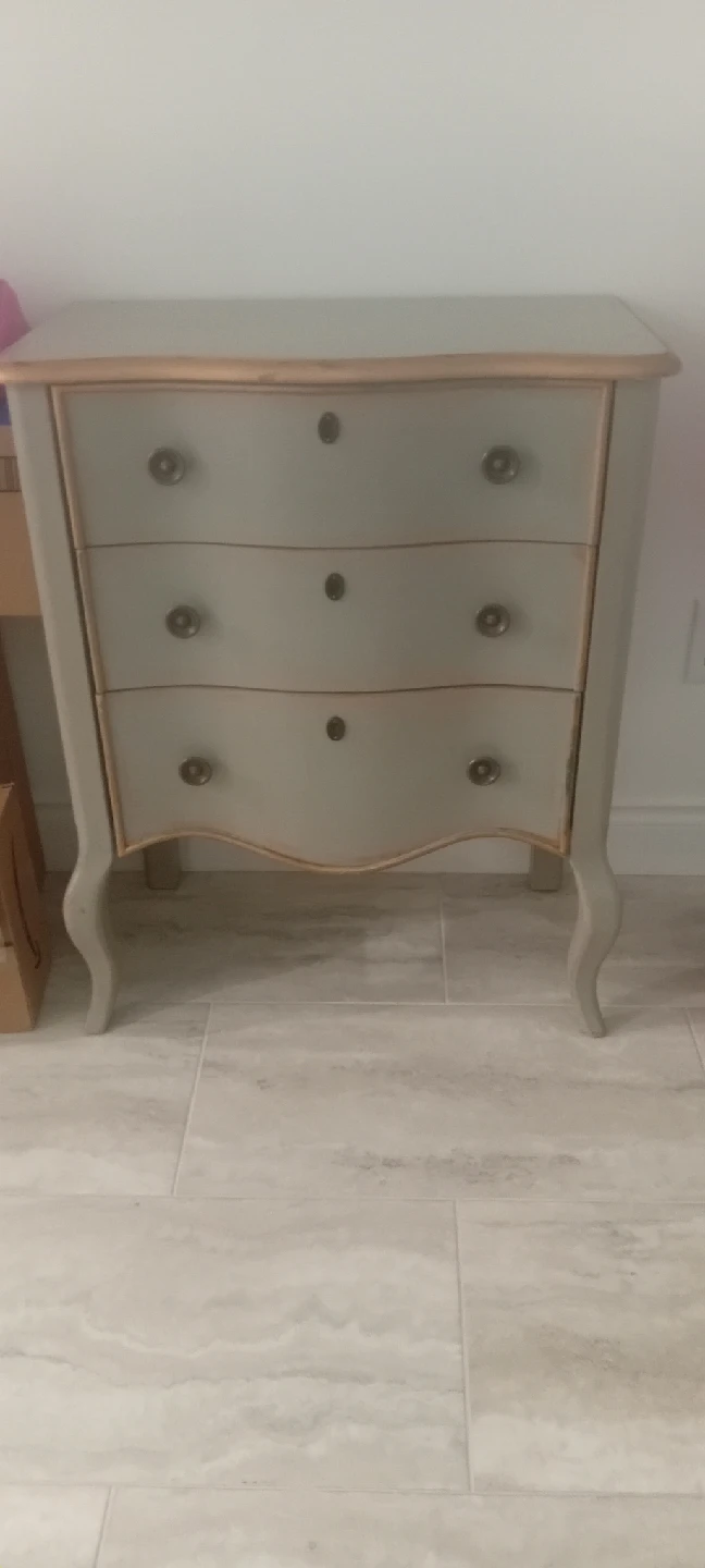 Grey 3-Drawer Chest