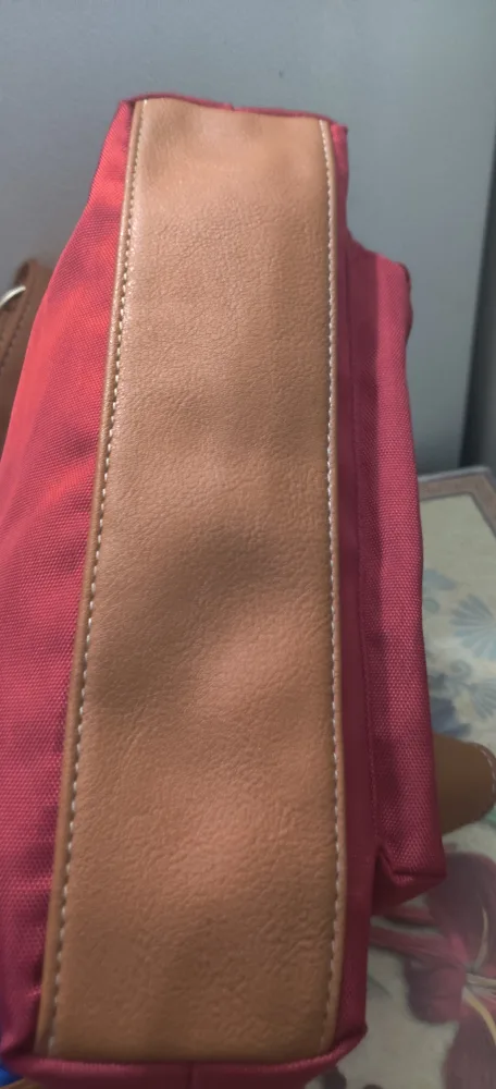 Roots Red Crossbody Bag image indicator(4)