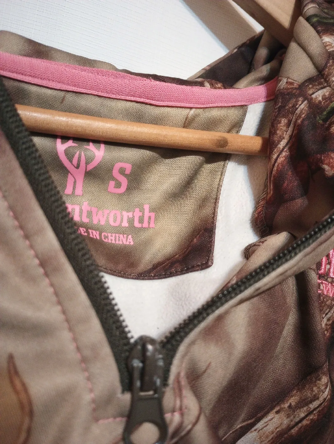 Huntsworth Camo Jacket image indicator(2)