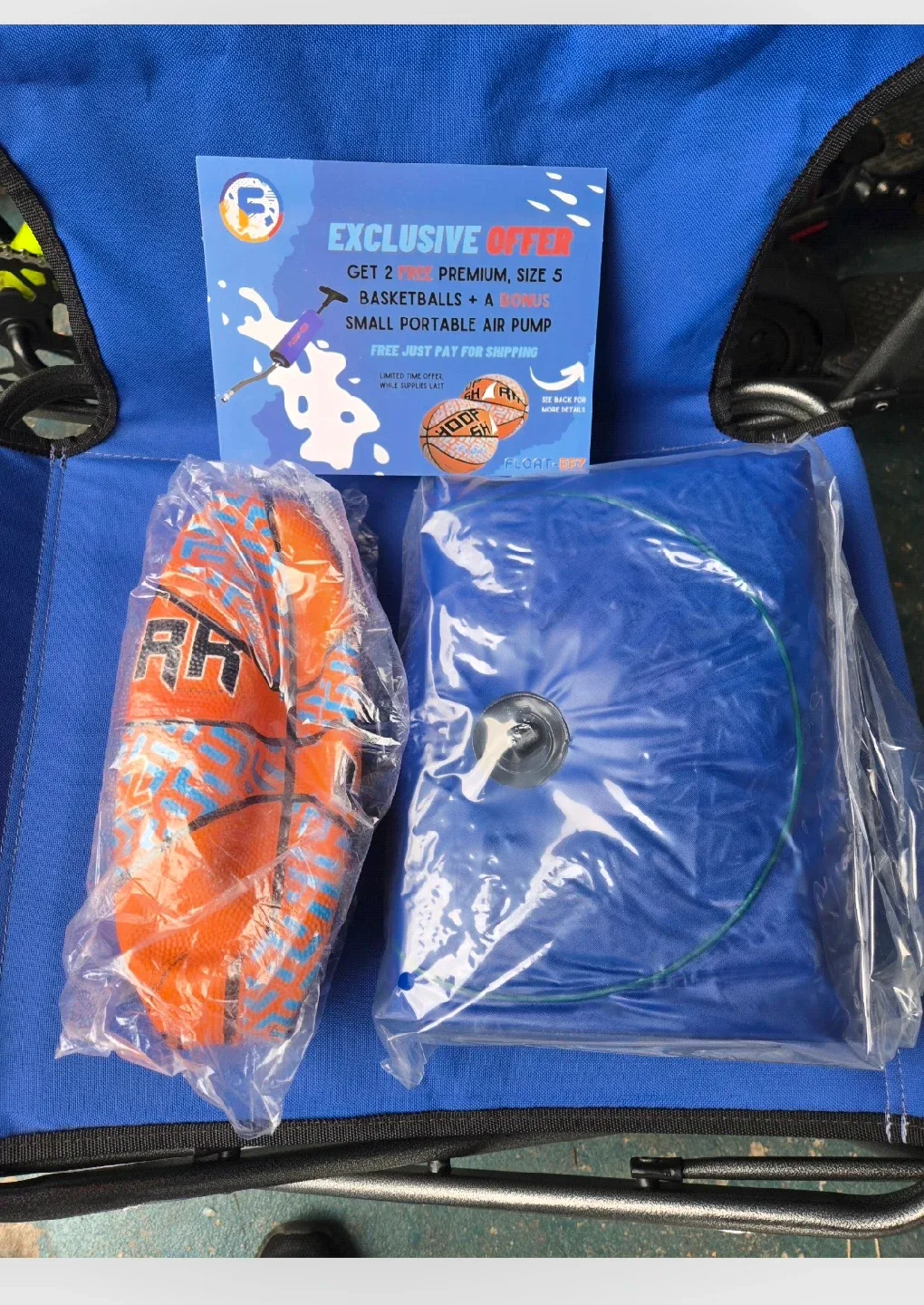 New Hoop Shark Swimming Pool Basketball Hoop Set image indicator(4)