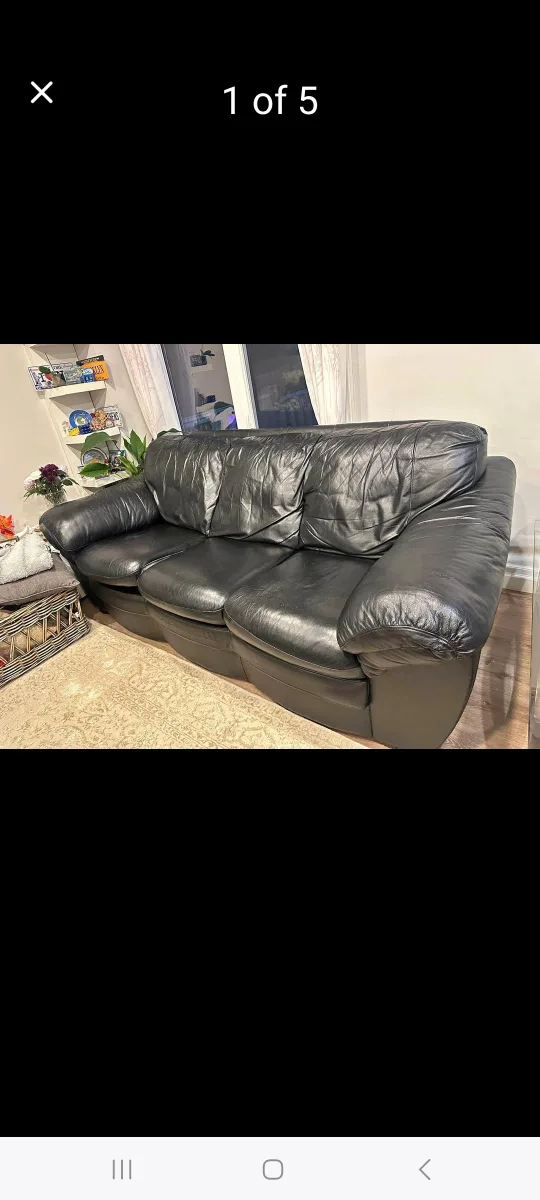 Free delivery Black Leather Sofa image indicator(2)