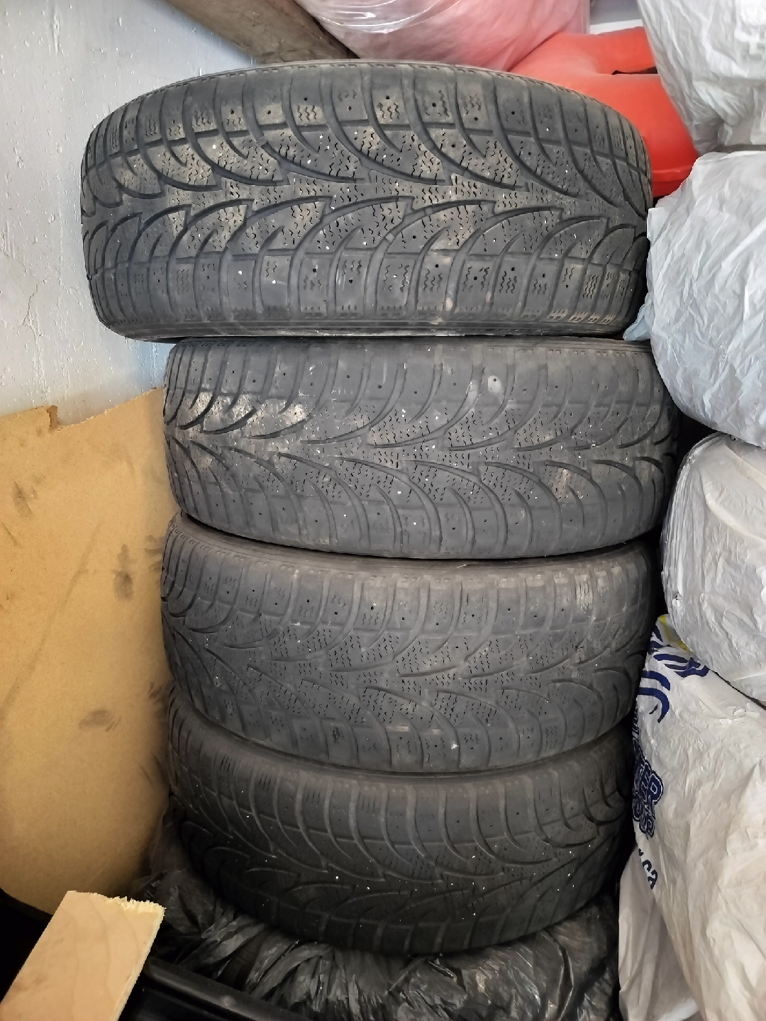 Set of Sailun Winter Tires - 205/55R16 - photo 2