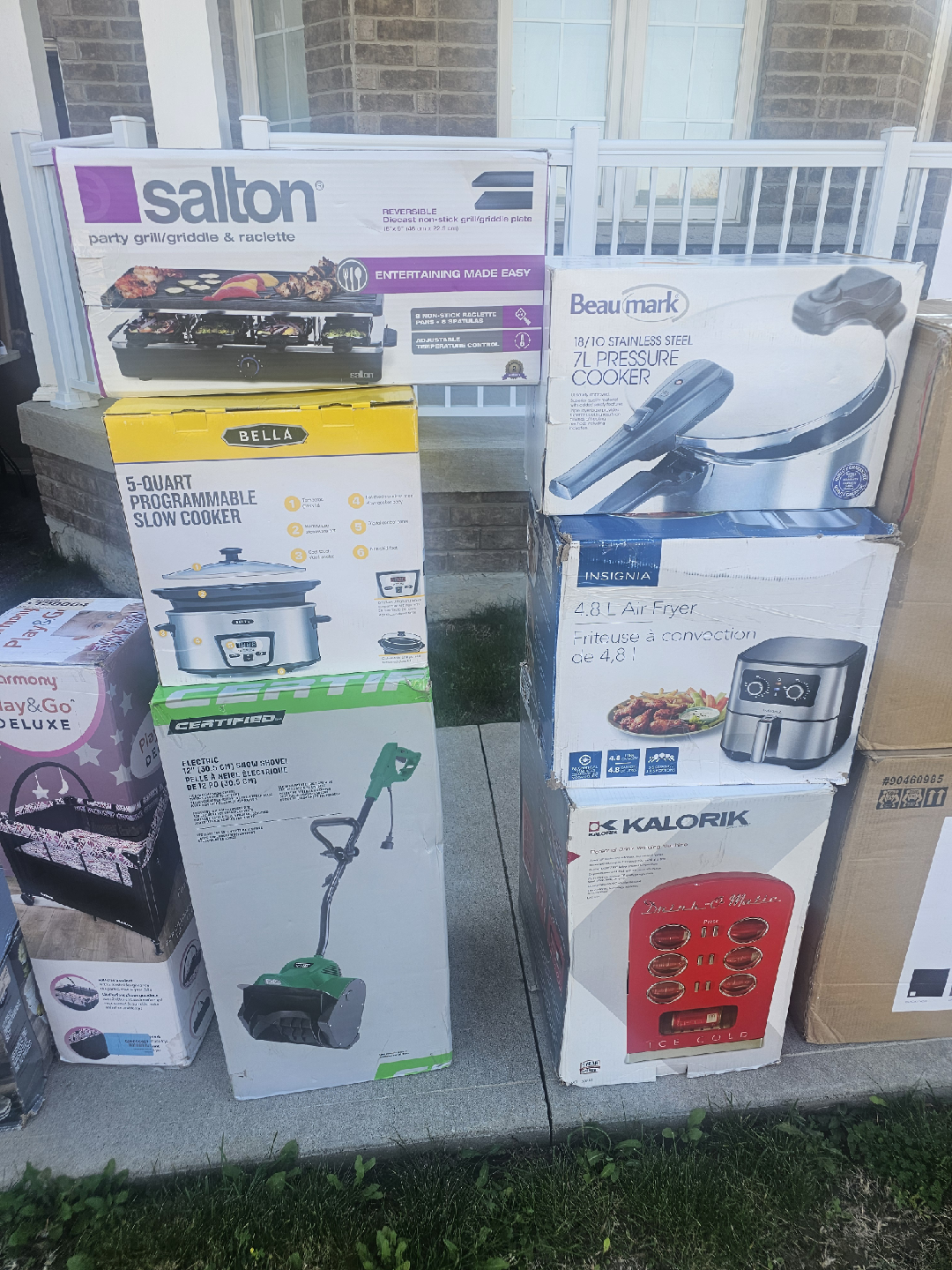 Garage/Yard Sale - photo 4