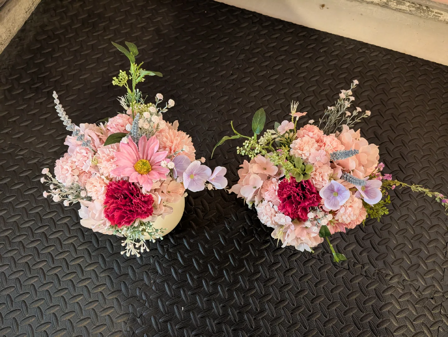 Floral Arrangement in Vase Set 🥕 image indicator(2)