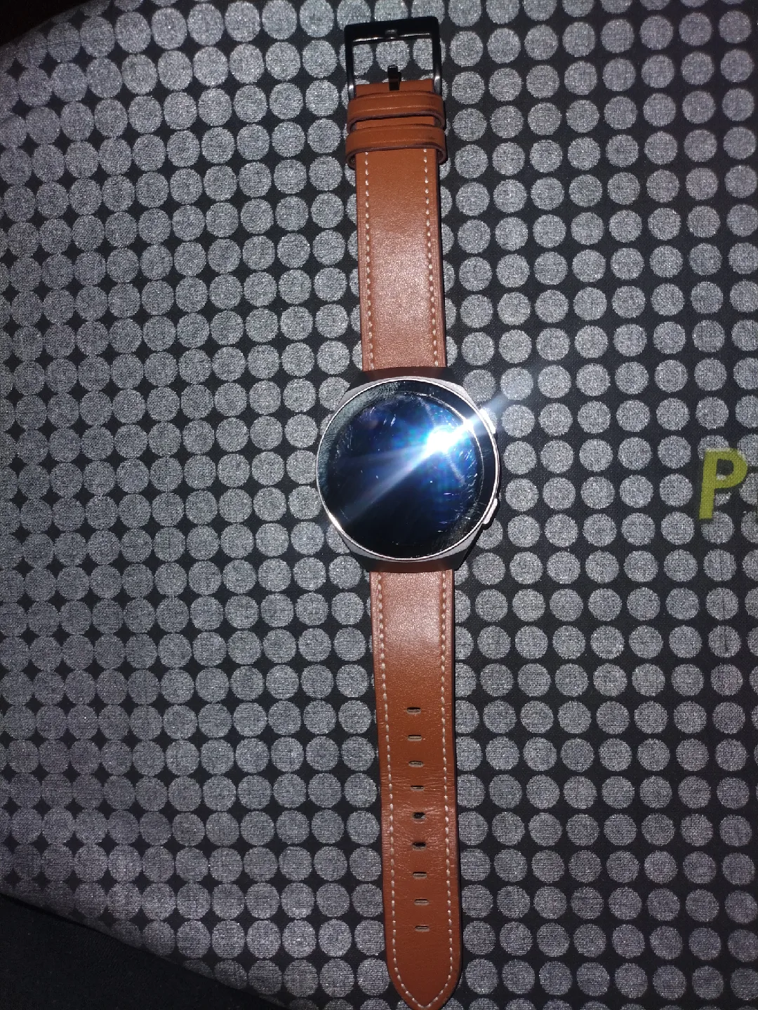 Huawei Smart Watch with Leather Strap image indicator(2)