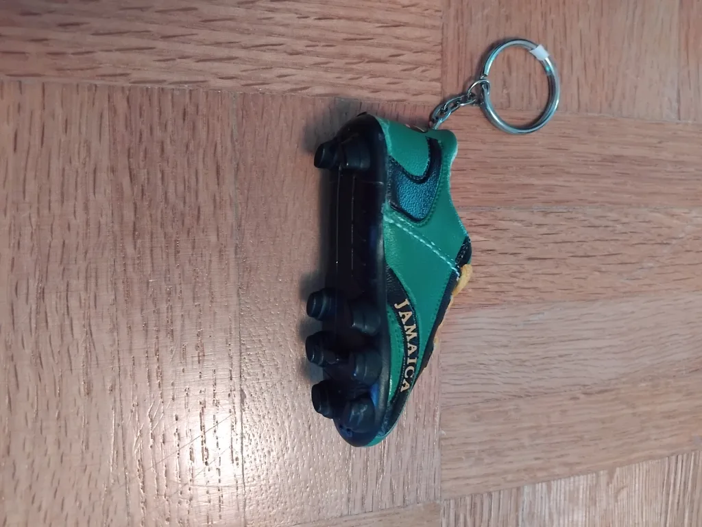 Jamaica Soccer Shoe Keychain image indicator(2)