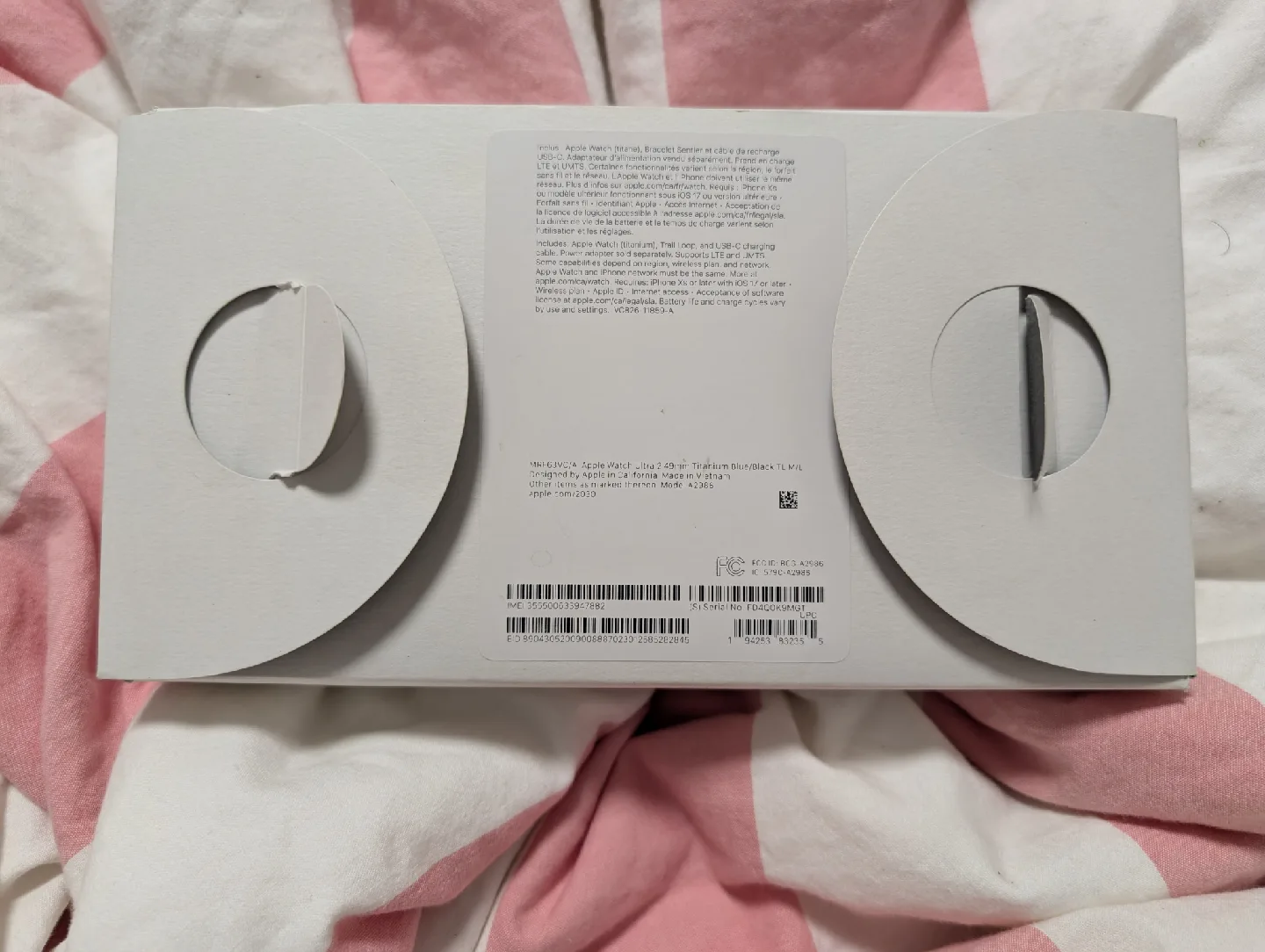 Apple Watch Ultra 2 Titanium Band 49mm - New image indicator(2)