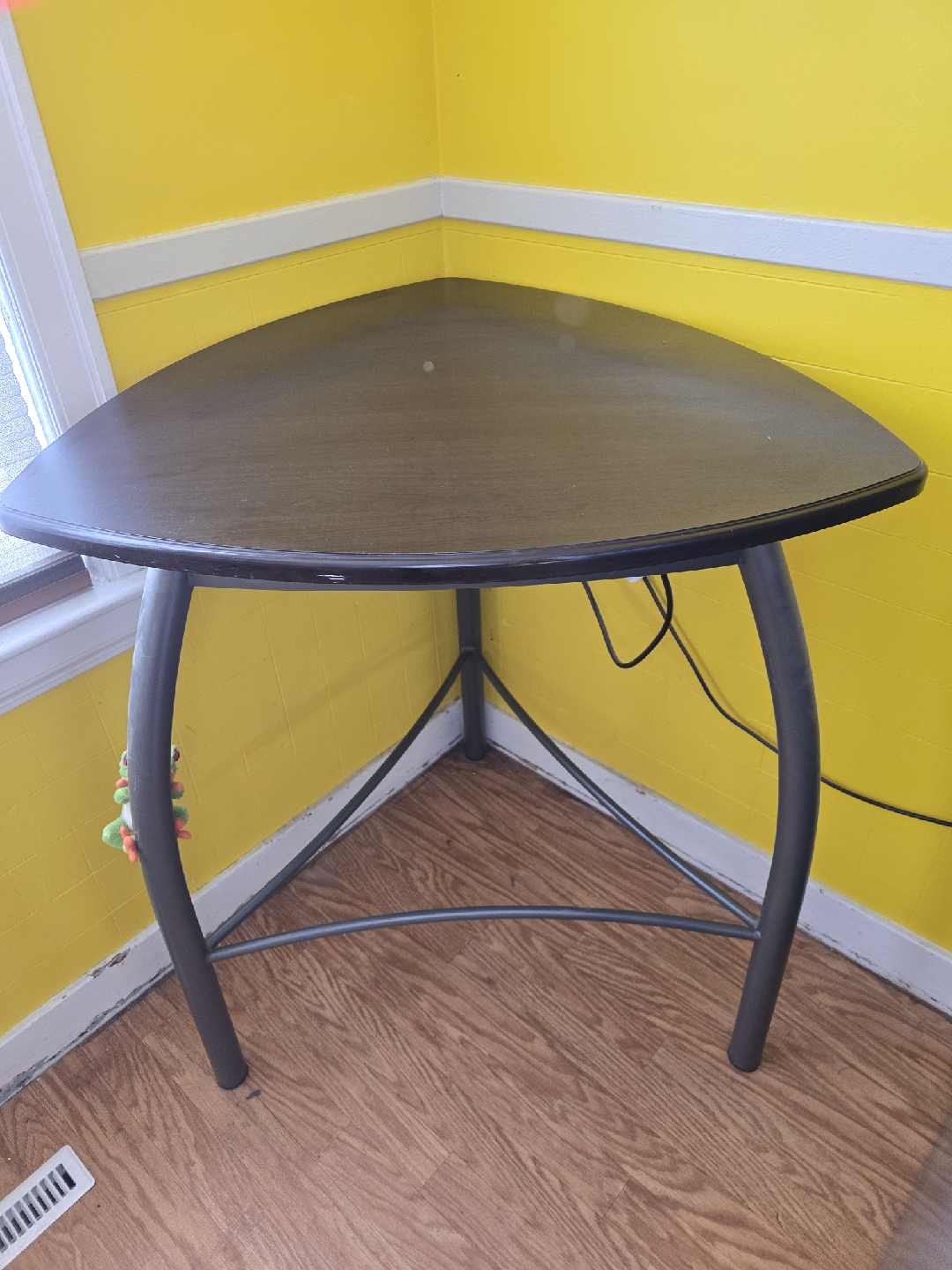 Corner Table & Chair Set - photo 2