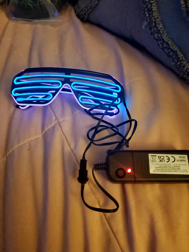 Light Up Rave Glasses image indicator(3)