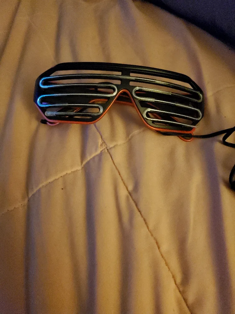 Light Up Rave Glasses image indicator(4)