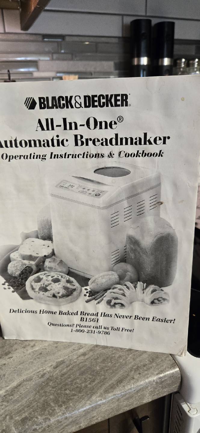 Black & Decker All-In-One Automatic Breadmaker B1561 - photo 3