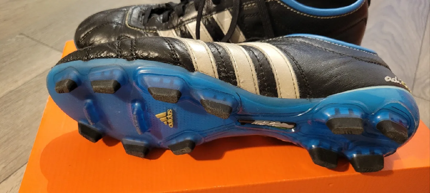 Soccer shoes-Nike, Adidas, Puma image indicator(5)