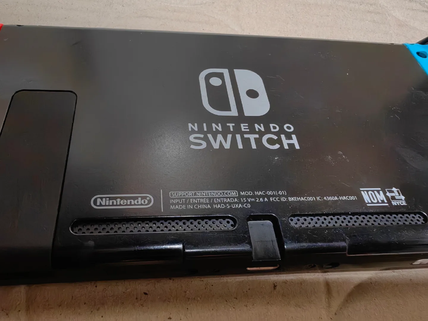 Nintendo Switch Console - Red & Blue Joy-Cons image indicator(3)