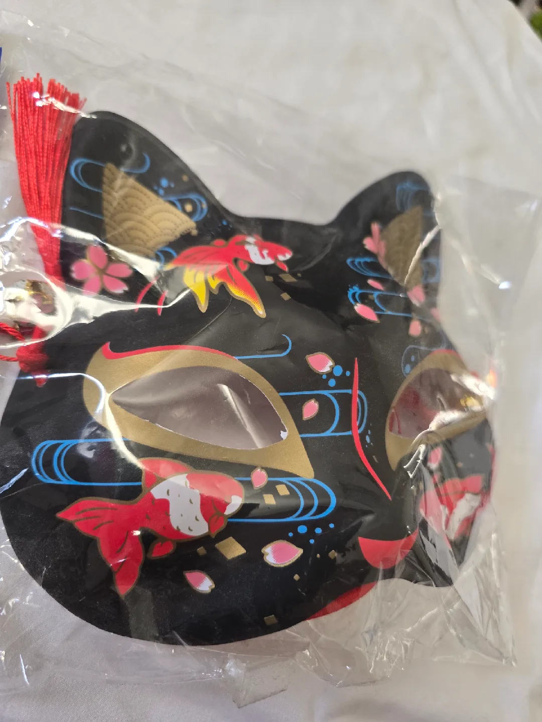 🥕Kitsune Fox Mask - Black with Goldfish Design Halloween image indicator(4)