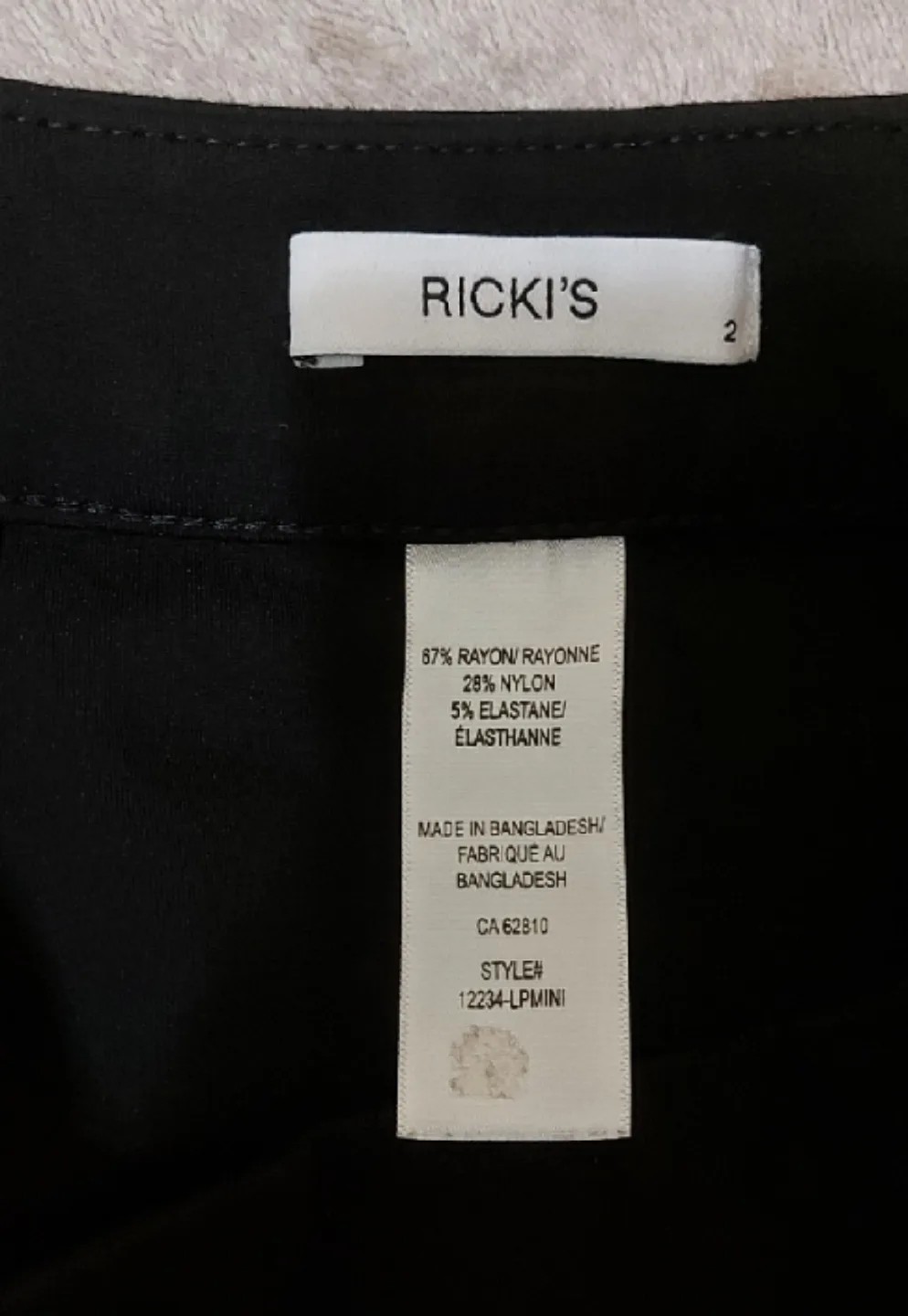 Ricki's Black Mini Skirt - Size 2 image indicator(3)