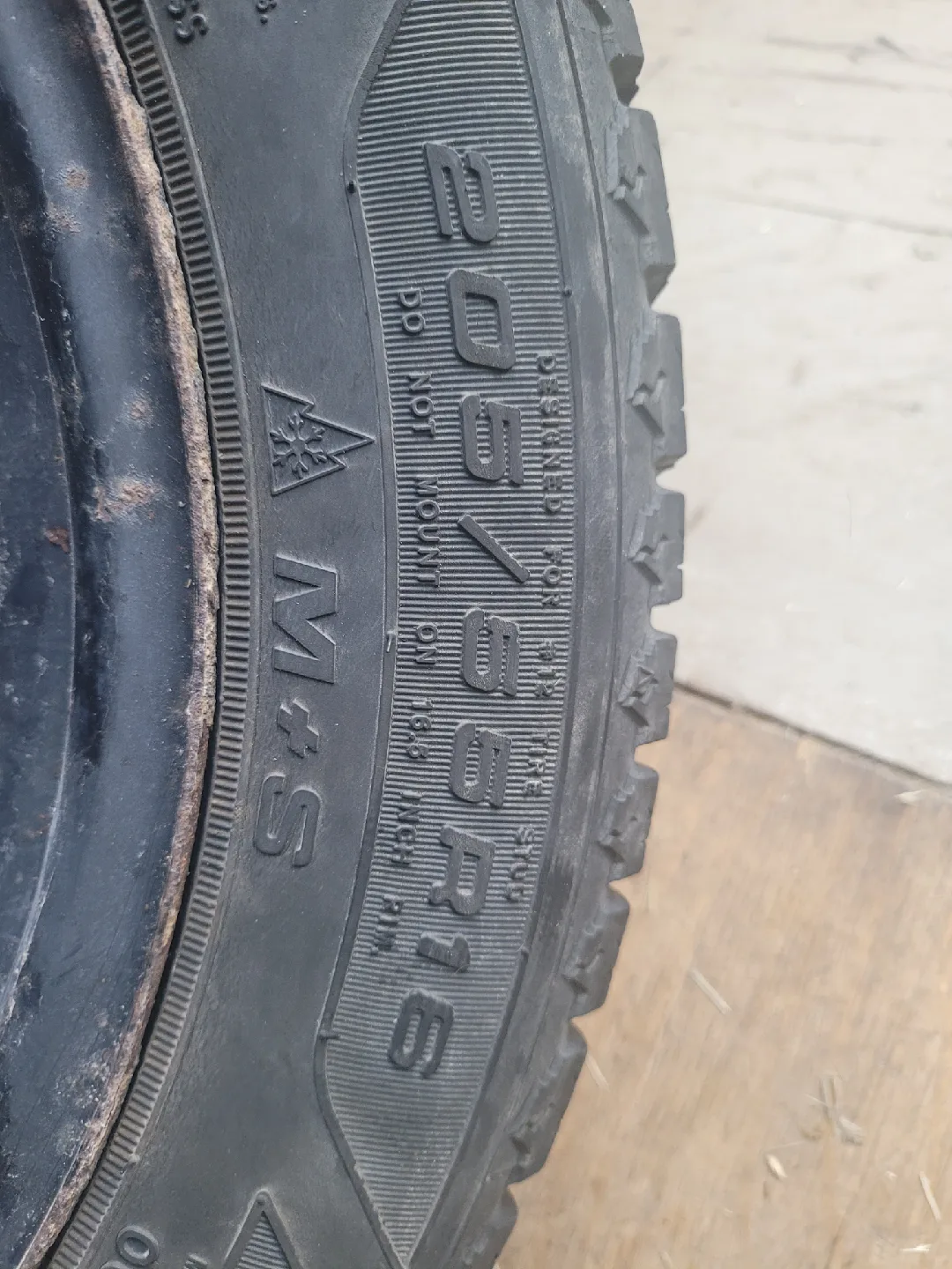 205/65R16 Winter Tires on Rims, also aftermarket wheels on rims image indicator(3)