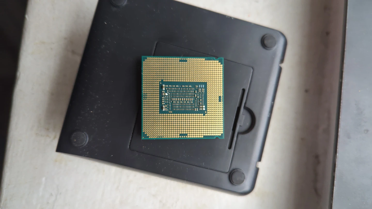 Intel Core i5-8600K CPU Processor - photo 2