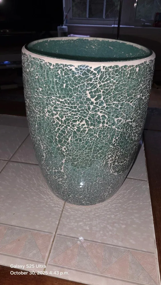 Escenzy Turquoise Mosaic Glass Trash Can image indicator(3)