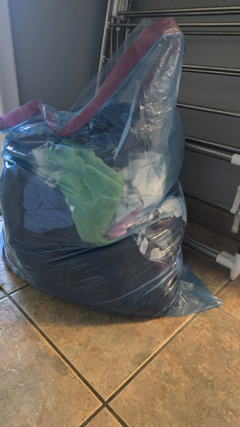 free women's clothes med and large