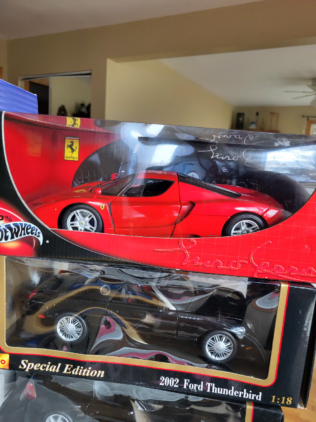 Diecast Model Cars Collection 1:18 - photo 3