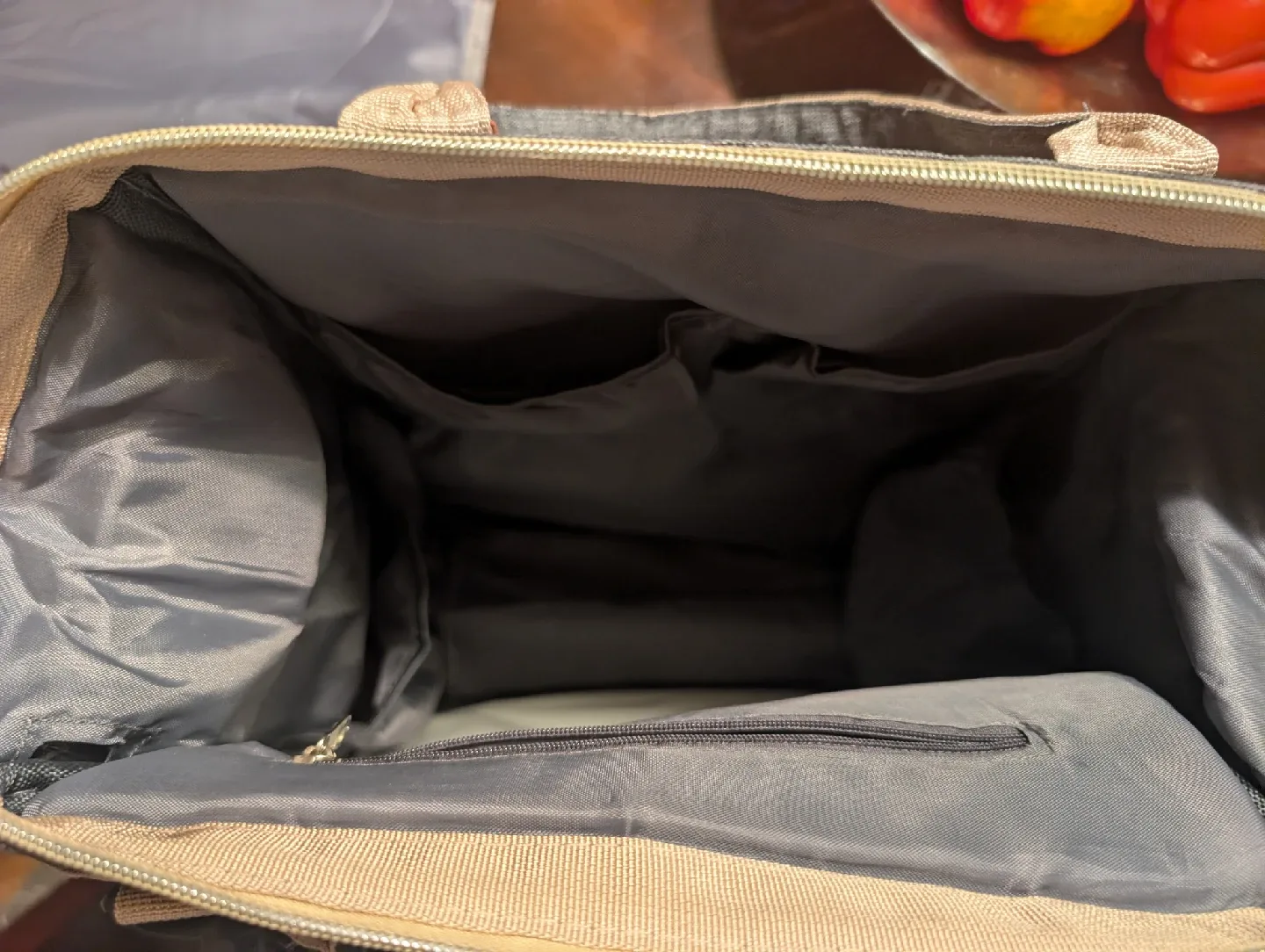 Grey Diaper Bag Backpack image indicator(3)