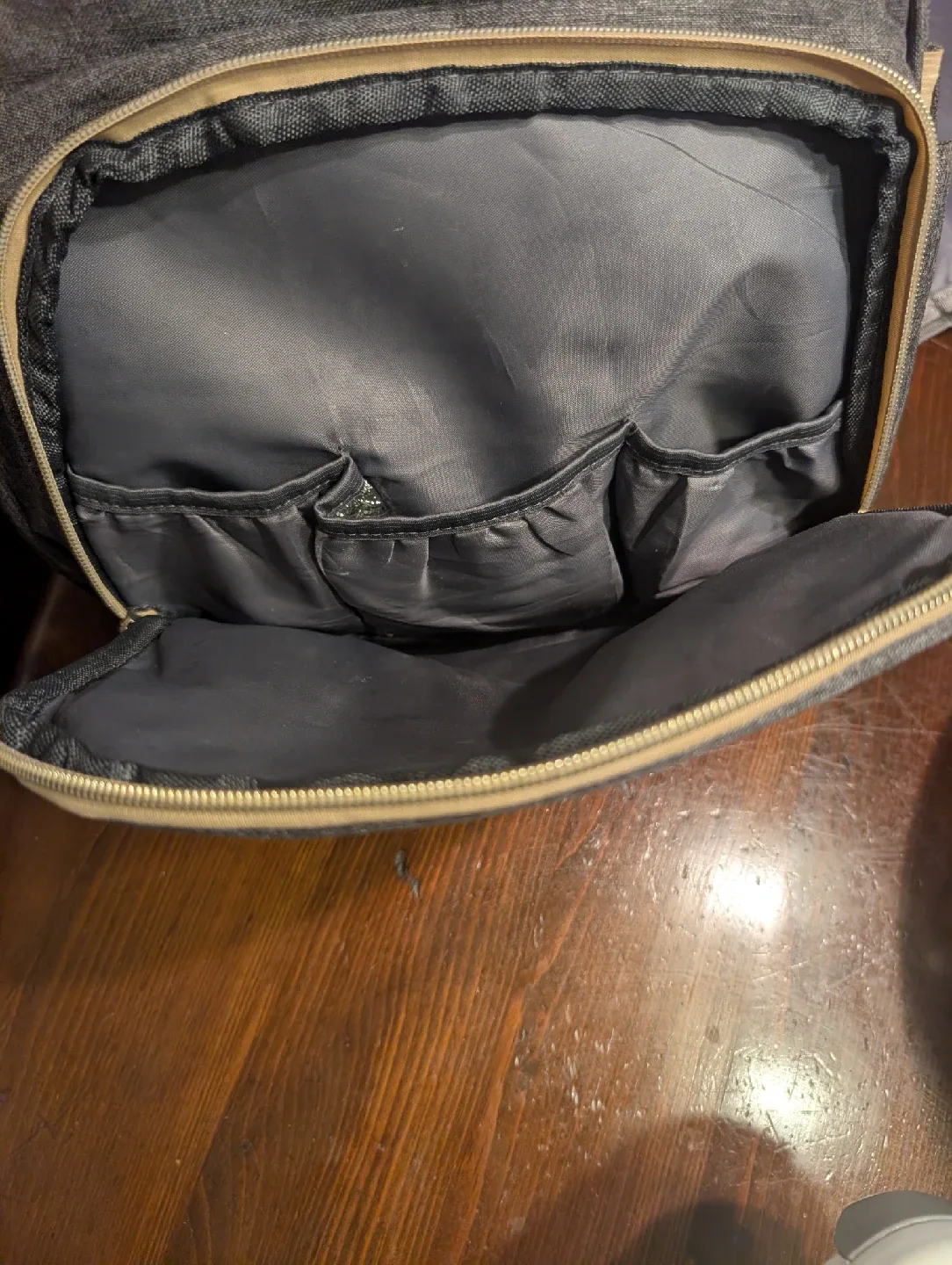 Grey Diaper Bag Backpack image indicator(4)