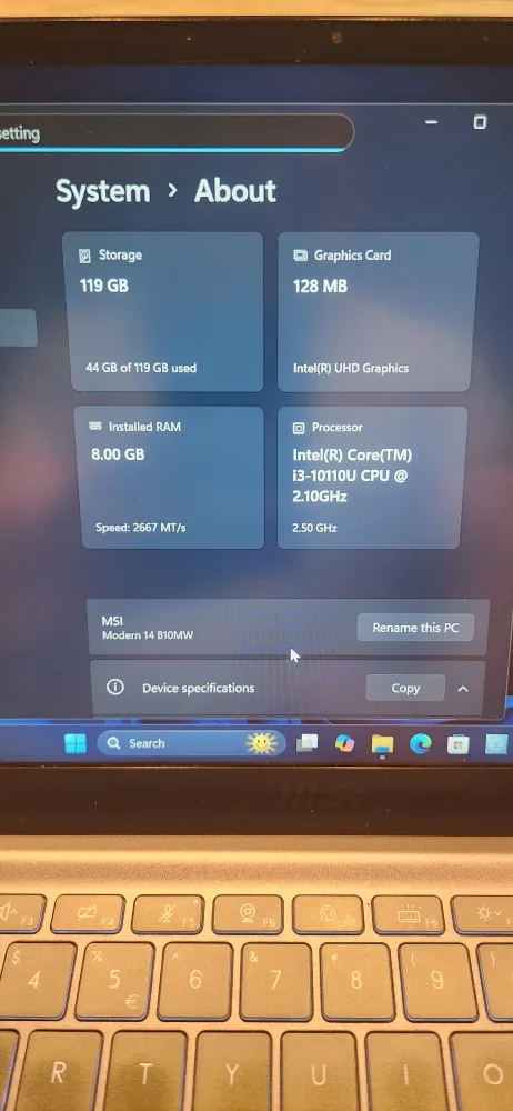 MSI Modern 14 B10MW Laptop - Intel Core i3 image indicator(5)