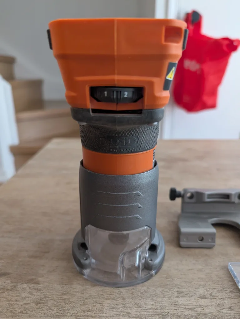 Ridgid R86044 Gen5X Cordless Compact Router image indicator(4)