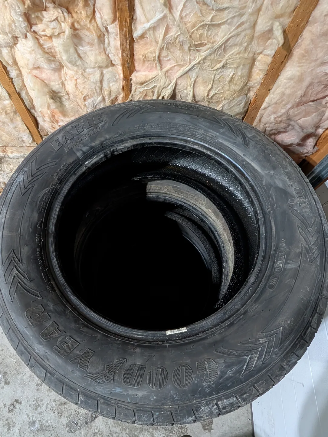 (4)-255/60R18 Goodyear Eagle Enforcer All Season Tires image indicator(7)