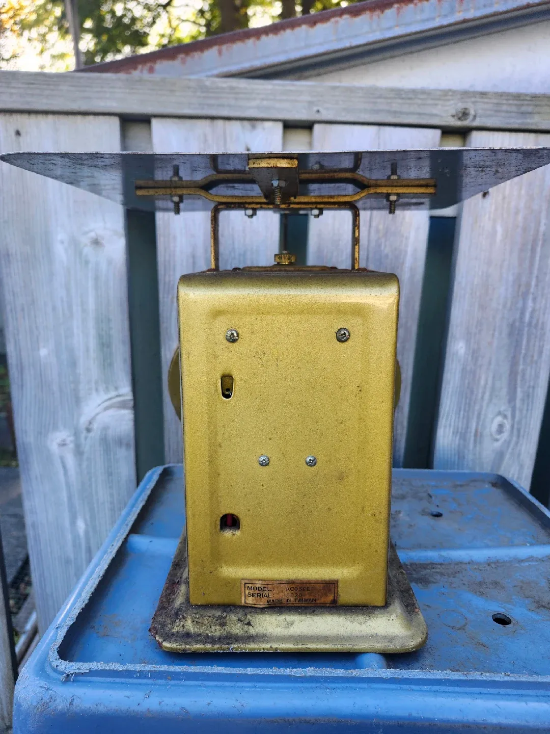 Wieght scale, gold brand model image indicator(3)