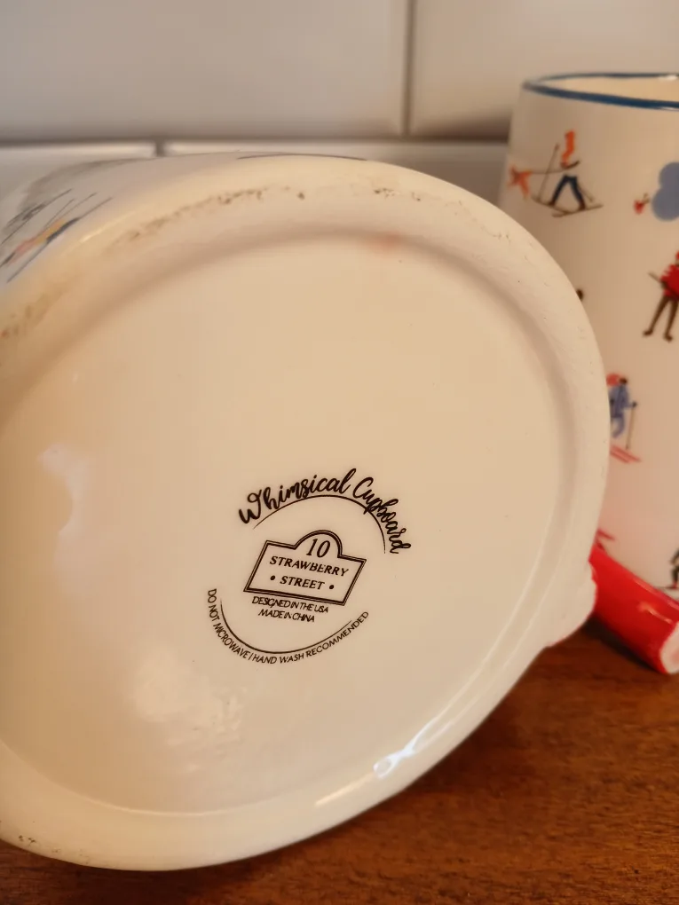 Awesome Gift! Winter Ski Mugs image indicator(4)