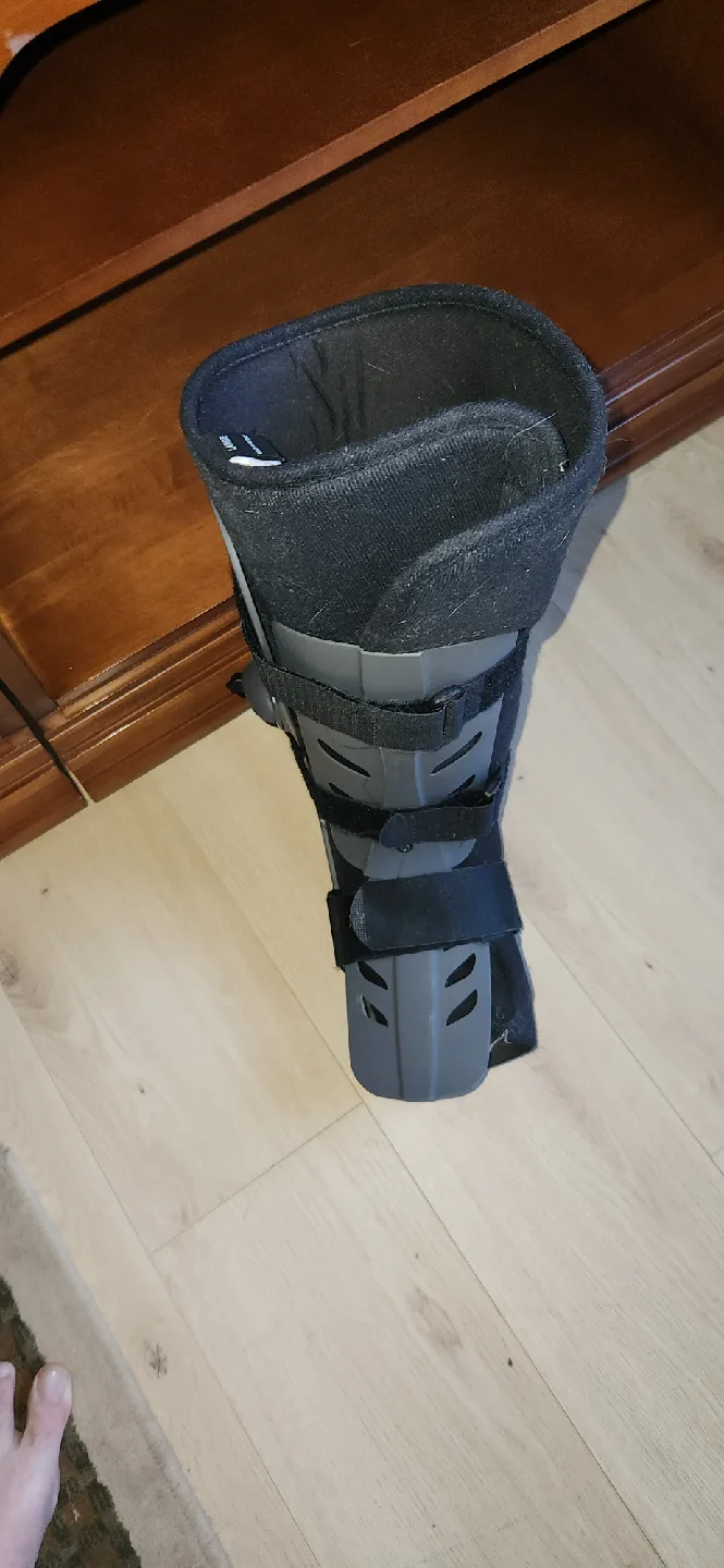 Grey Walker Boot image indicator(4)