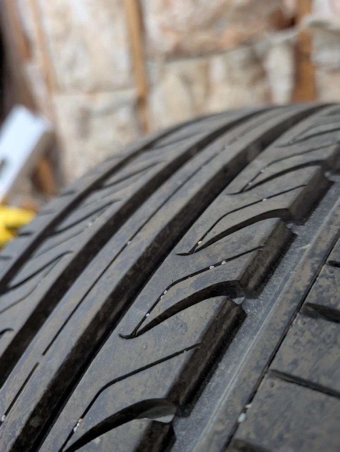 (1)-235/45ZR18 Century UPH All Weather Tire image indicator(5)