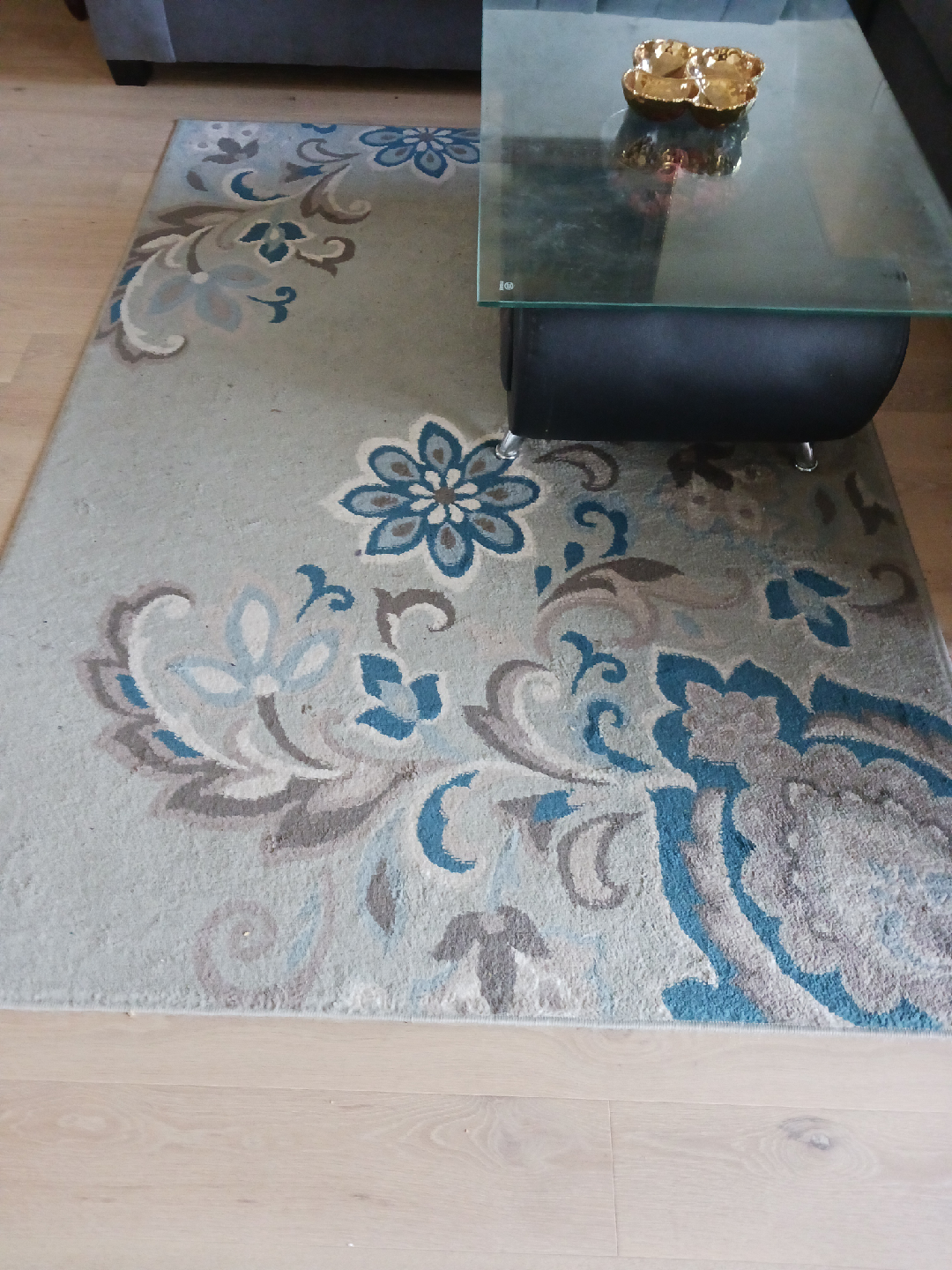 Floral Area Rug - photo 2