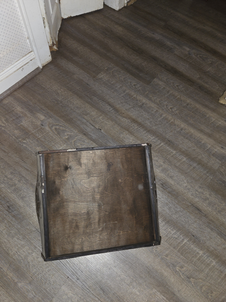 Vintage Wooden Serving Tray - photo 2