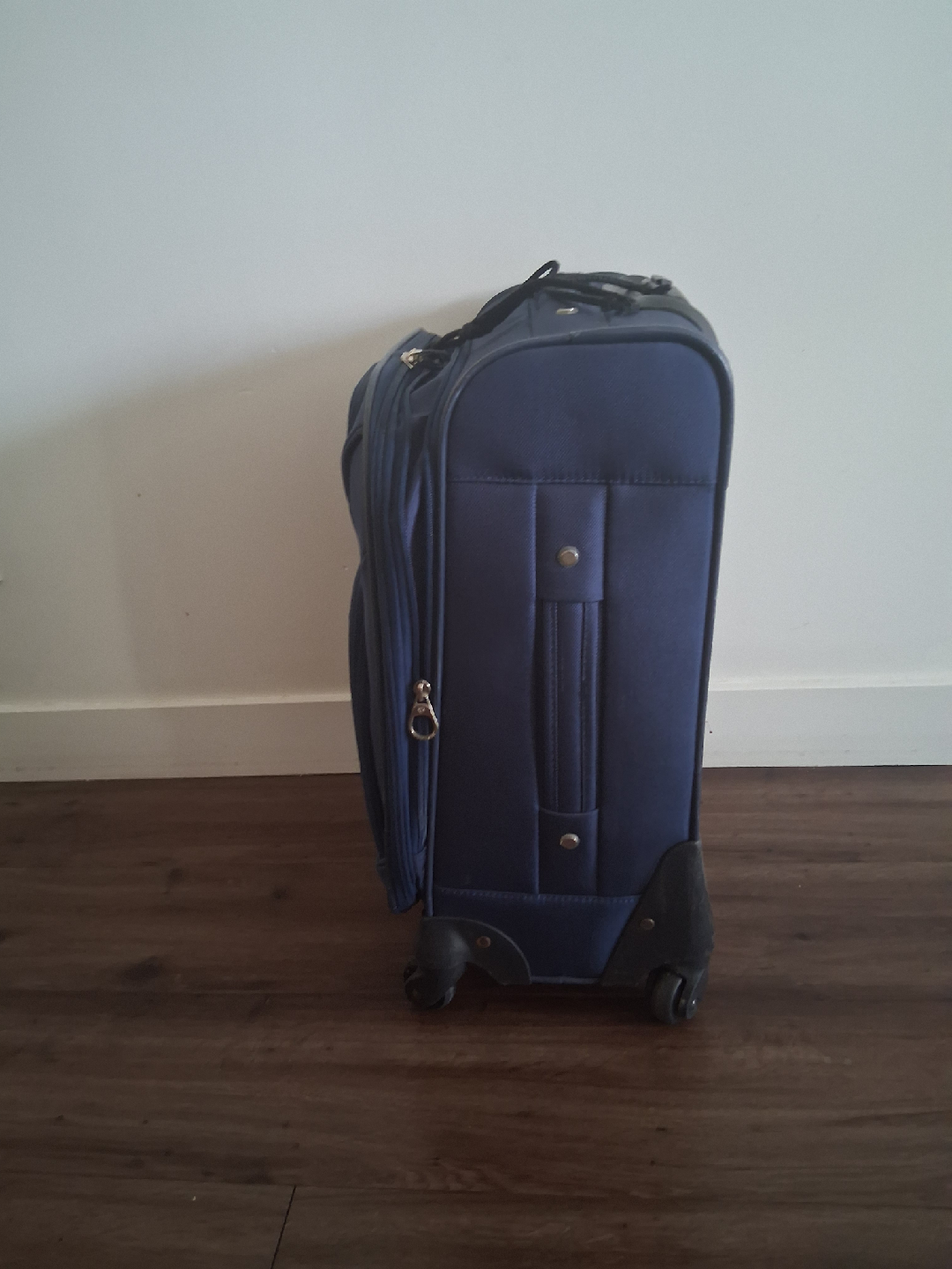 Samsonite Blue Carry-On Suitcase - photo 3
