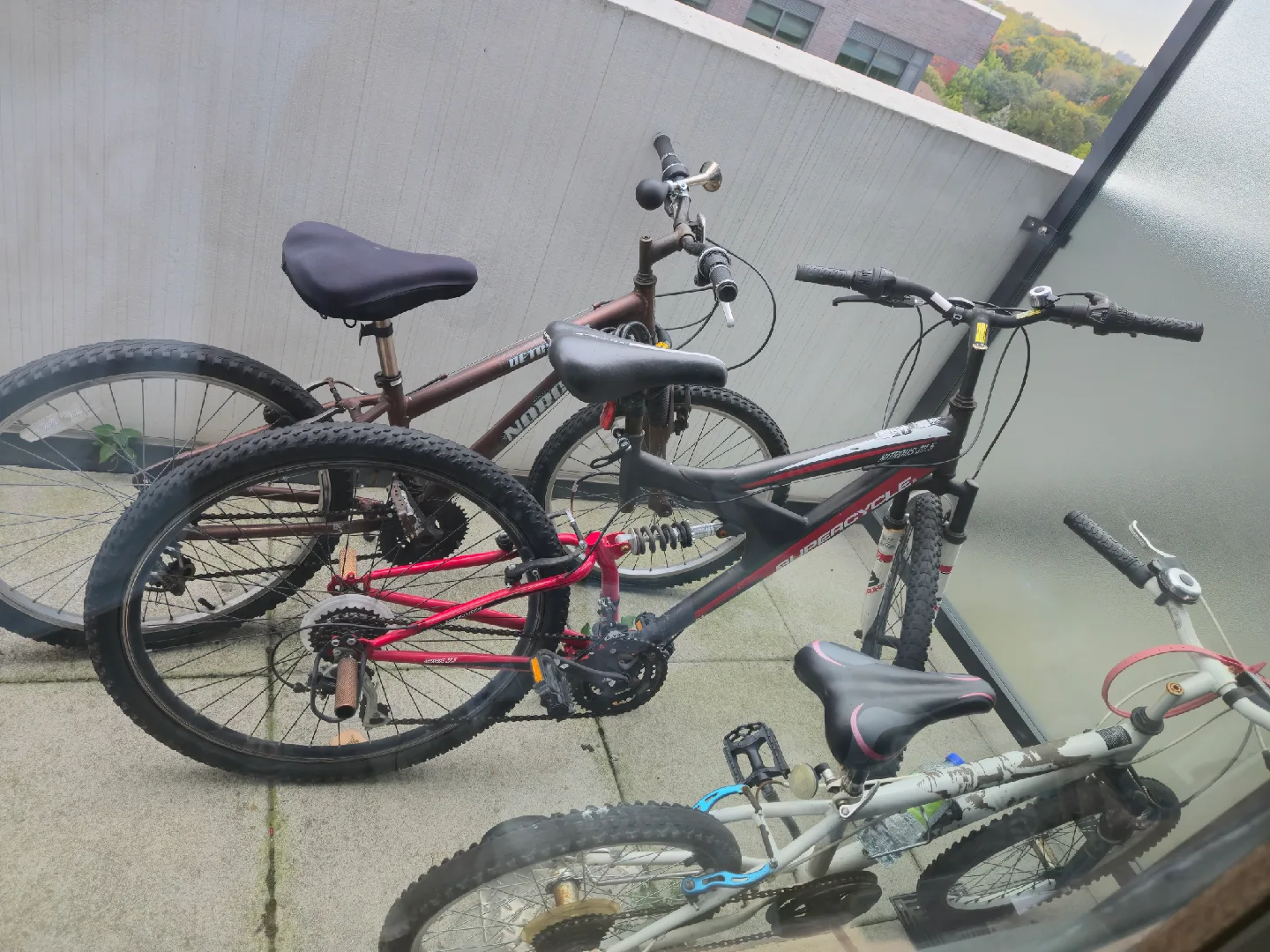 Used Mountain Bikes thumbnail