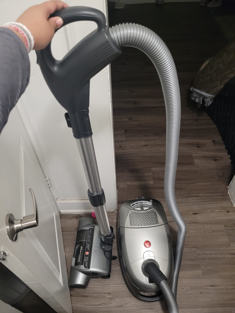 Hoover HEPA Media Vacuum Cleaner