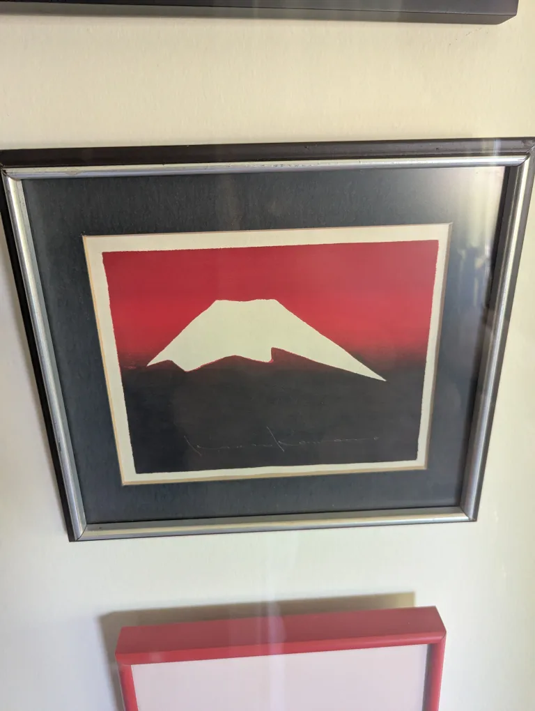 Small Decorative Art Pieces image indicator(2)