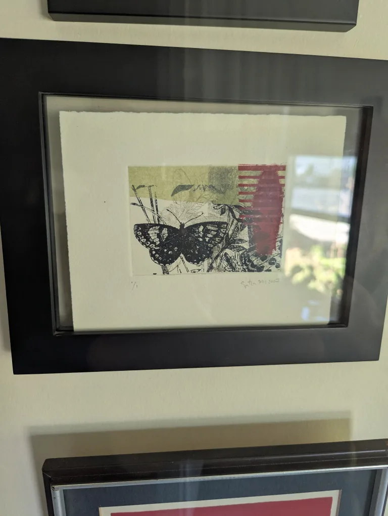 Small Decorative Art Pieces image indicator(3)