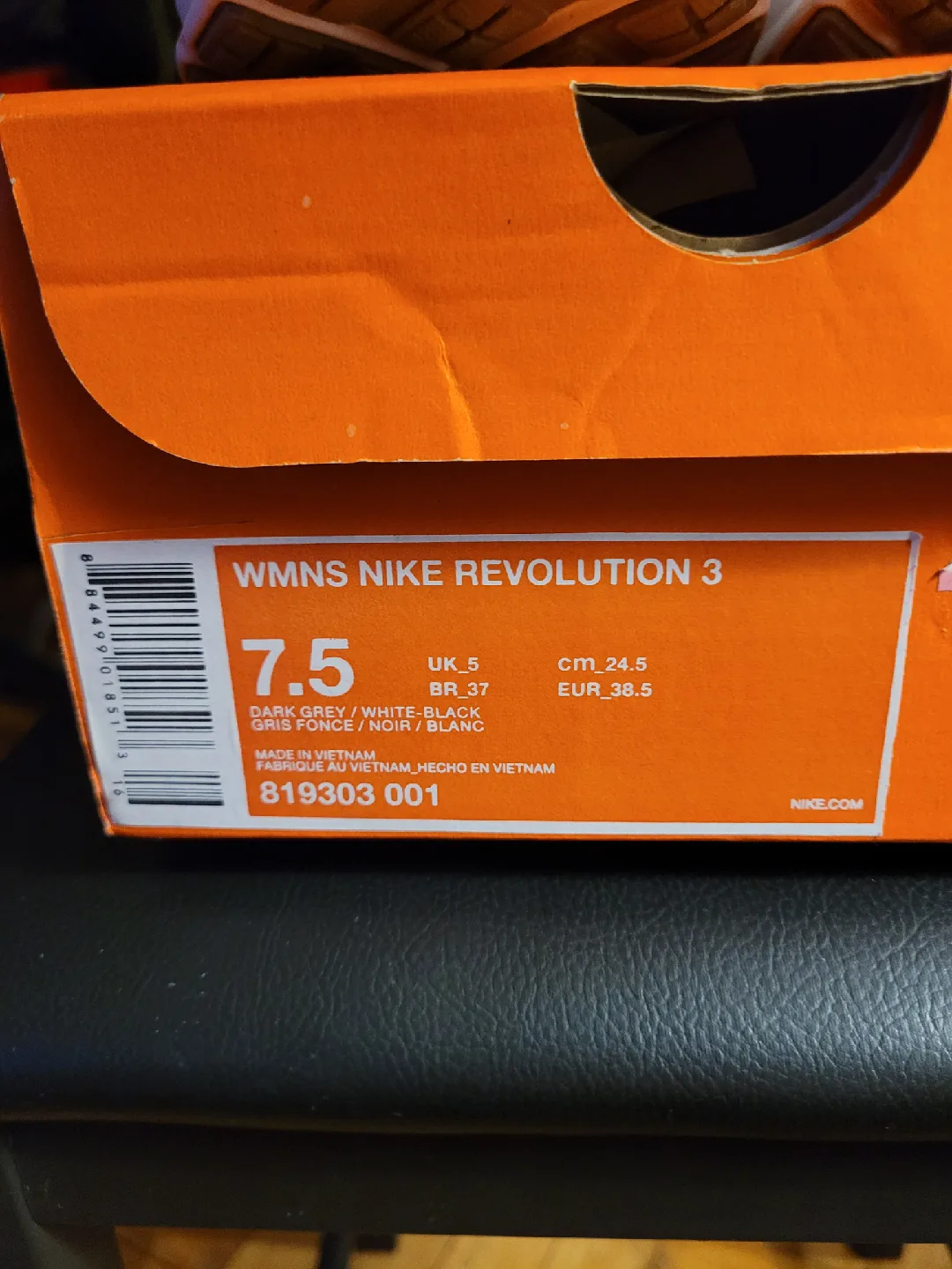 Nike Revolution 3 Women's Running Shoes - Size 7.5 image indicator(2)