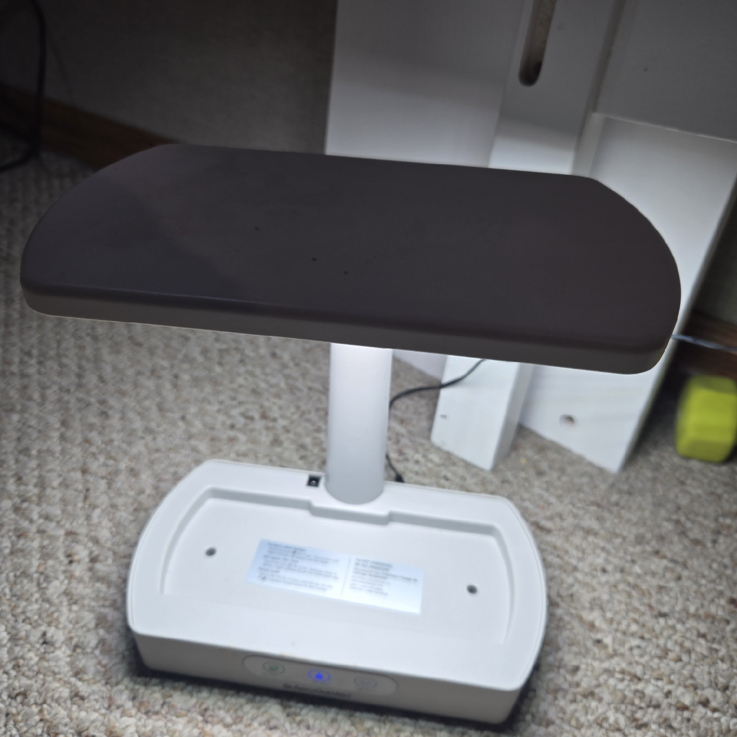 AeroGarden 100690-WHT Indoor Garden Light