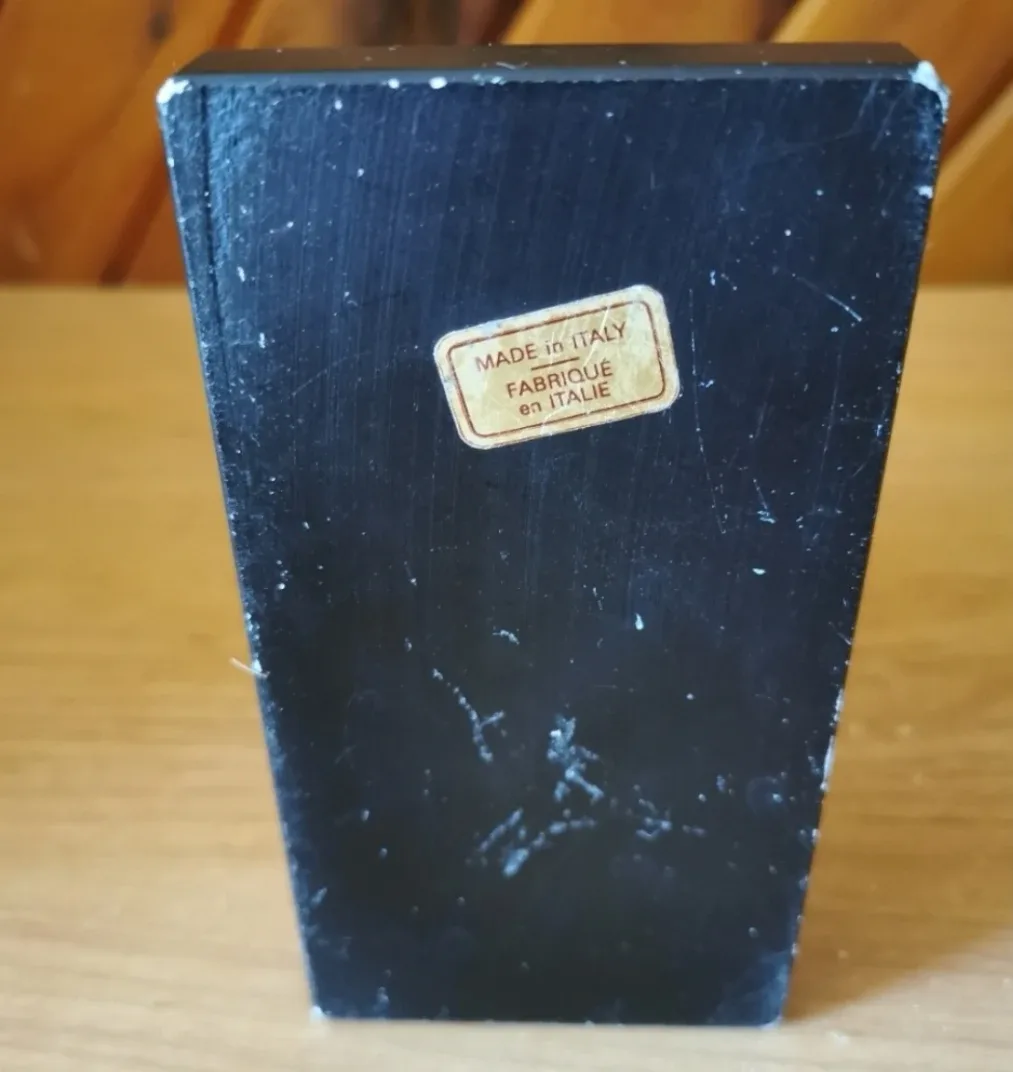 Egyptian Pharaoh Sculpture image indicator(7)